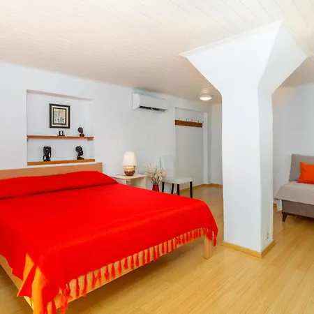 Holiday home Gorgeous In With Wifi *