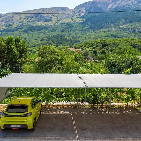 Gorgeous In With Wifi Holiday home